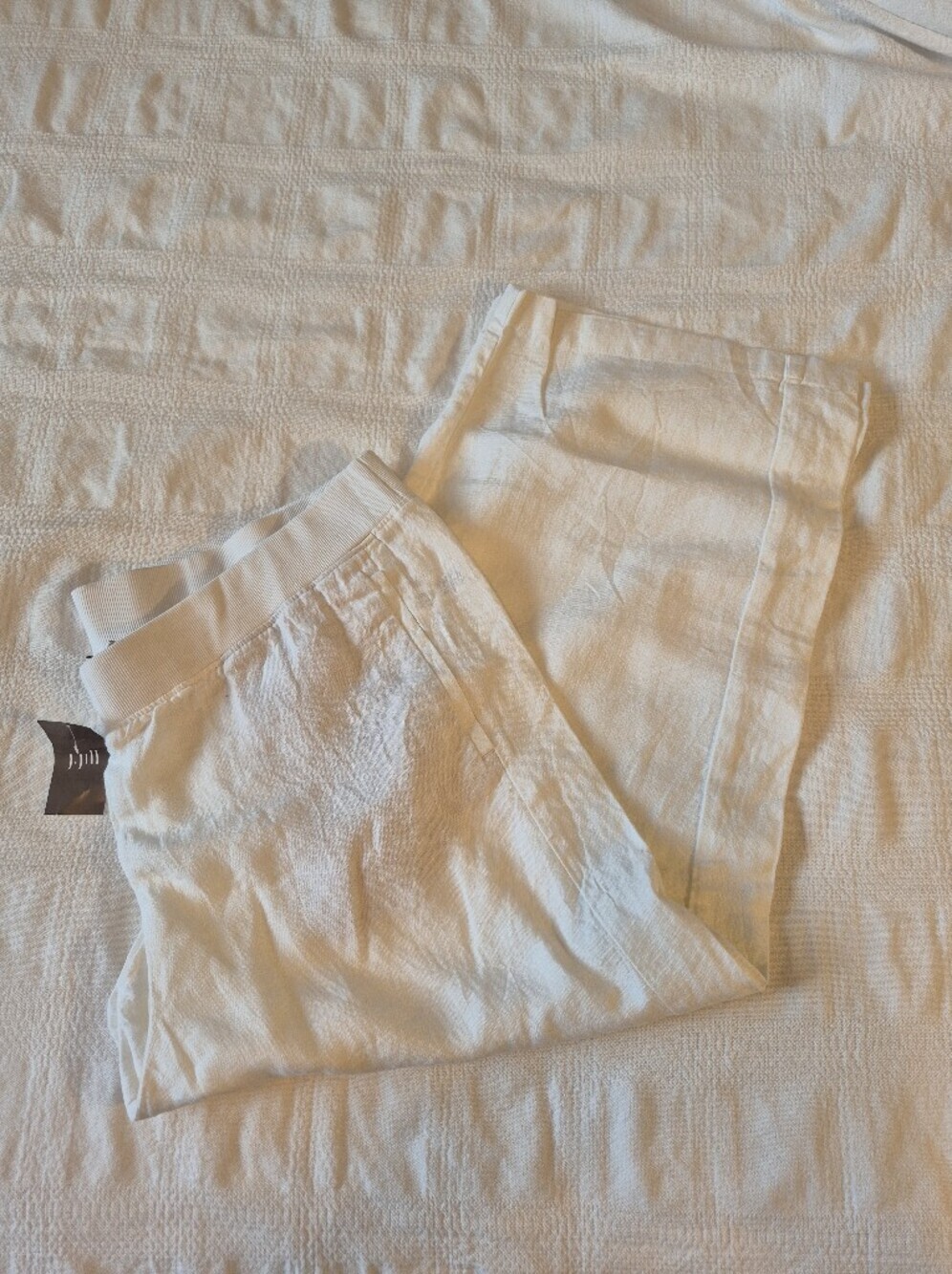 J. Jill women's size XL Love Linen line white capri pants soft ribbed waist NWT